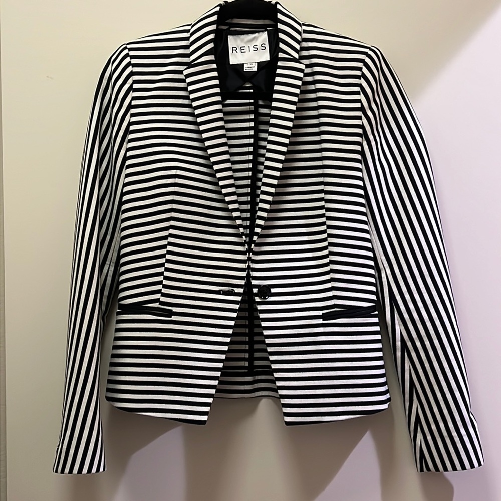 Reiss Tilda Blazer Ivory/Black Striped Size XS - Picture 2 of 10